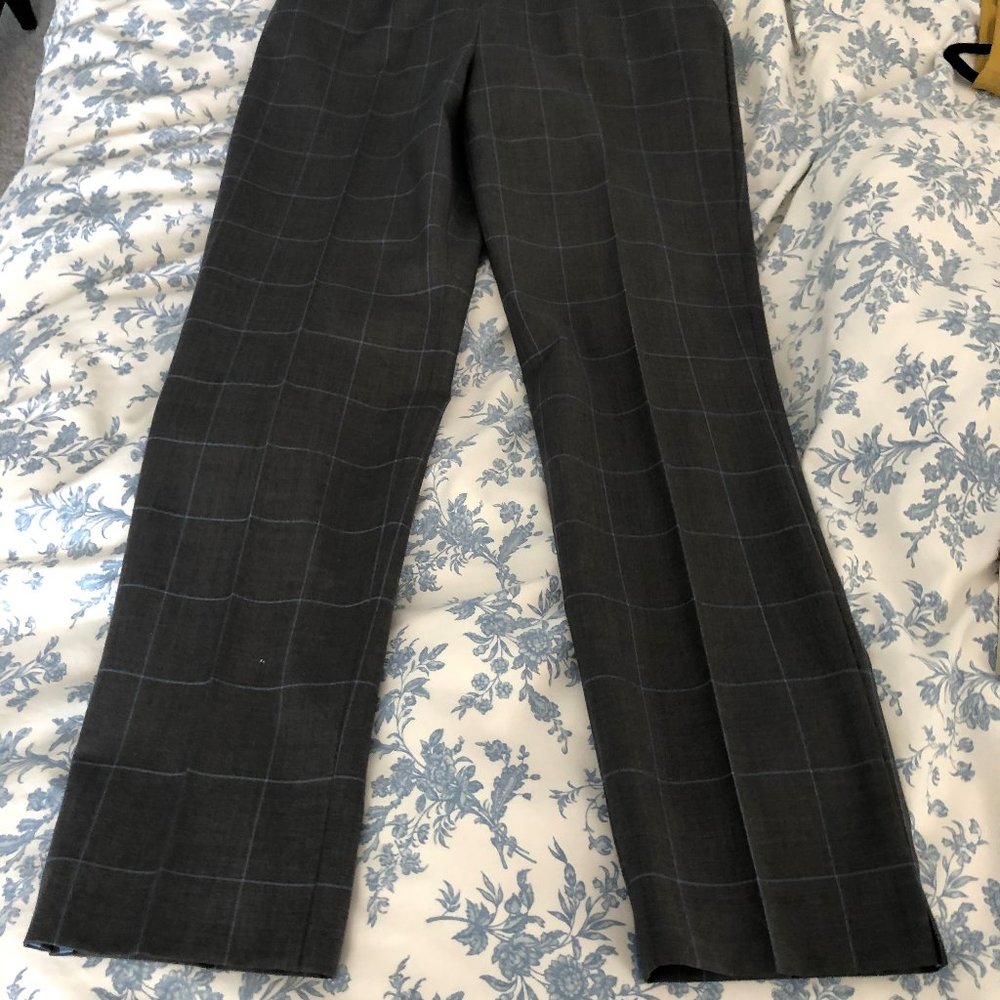 MICHAEL KORS GREY SLACKS W/LIGHT BLUE GIRD DESIGN